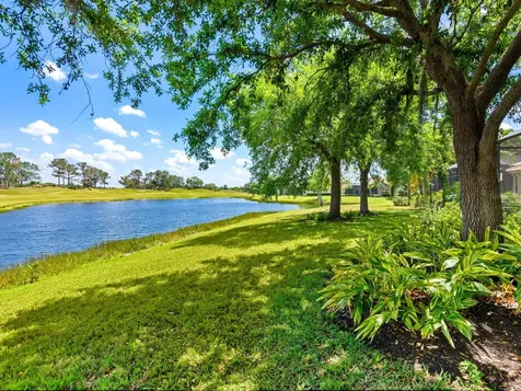 7229 Lake Forest Glen Lakewood Ranch FL 34202