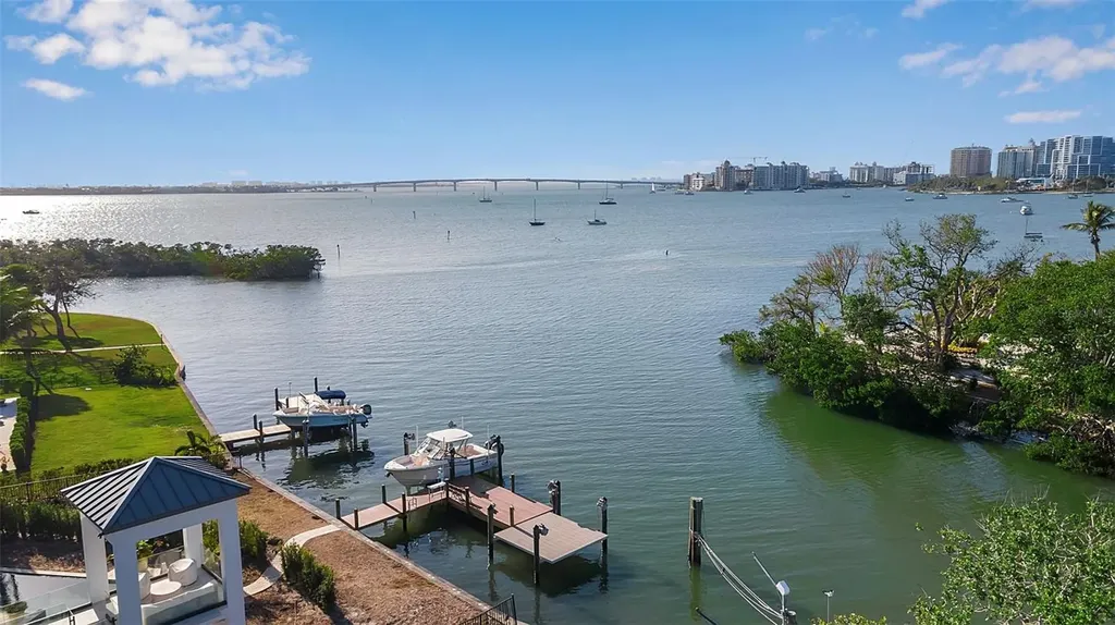 1479 Bay Point Drive Sarasota FL 34236