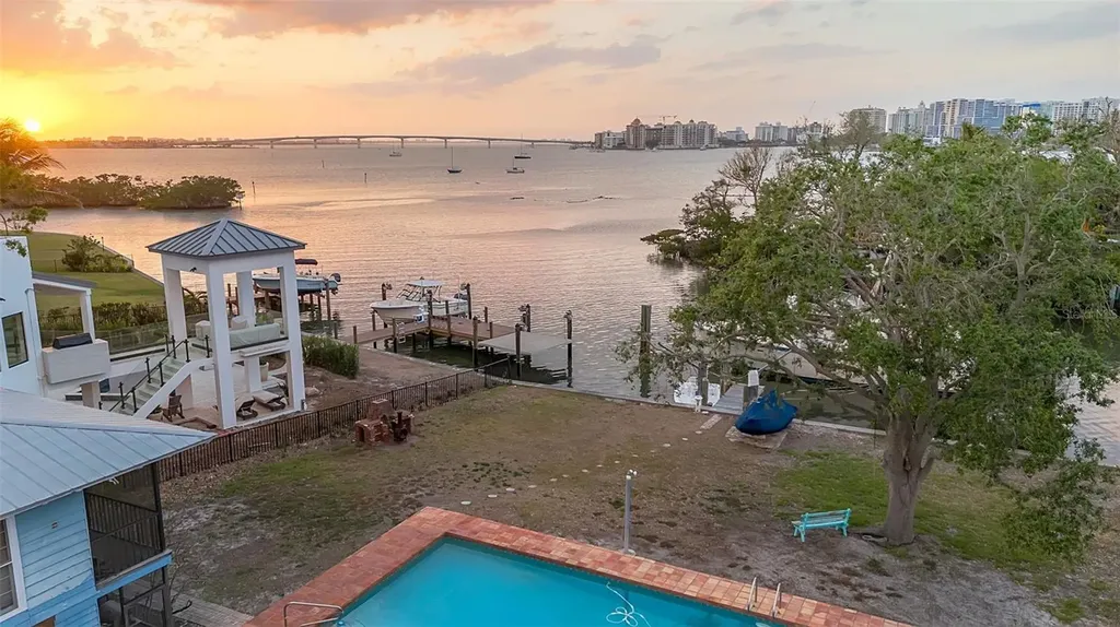 1479 Bay Point Drive Sarasota FL 34236