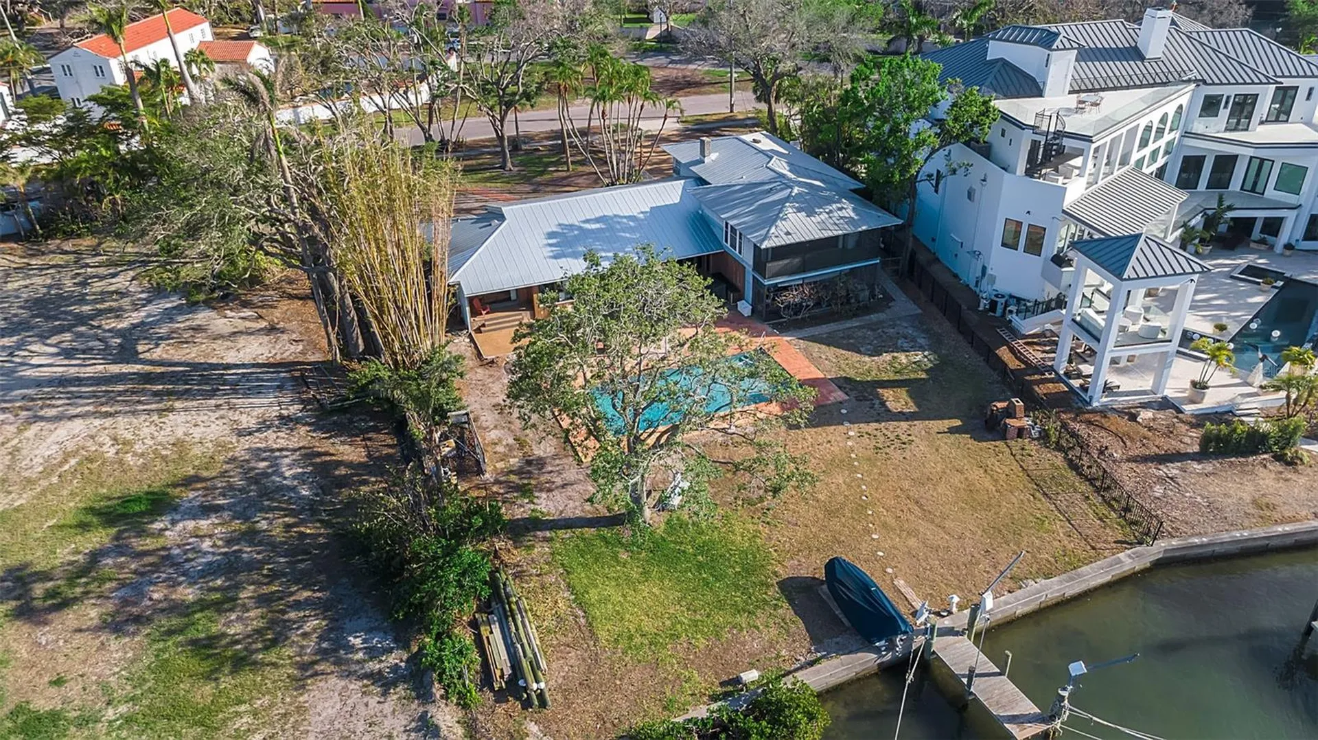 1479 Bay Point Drive Sarasota FL 34236