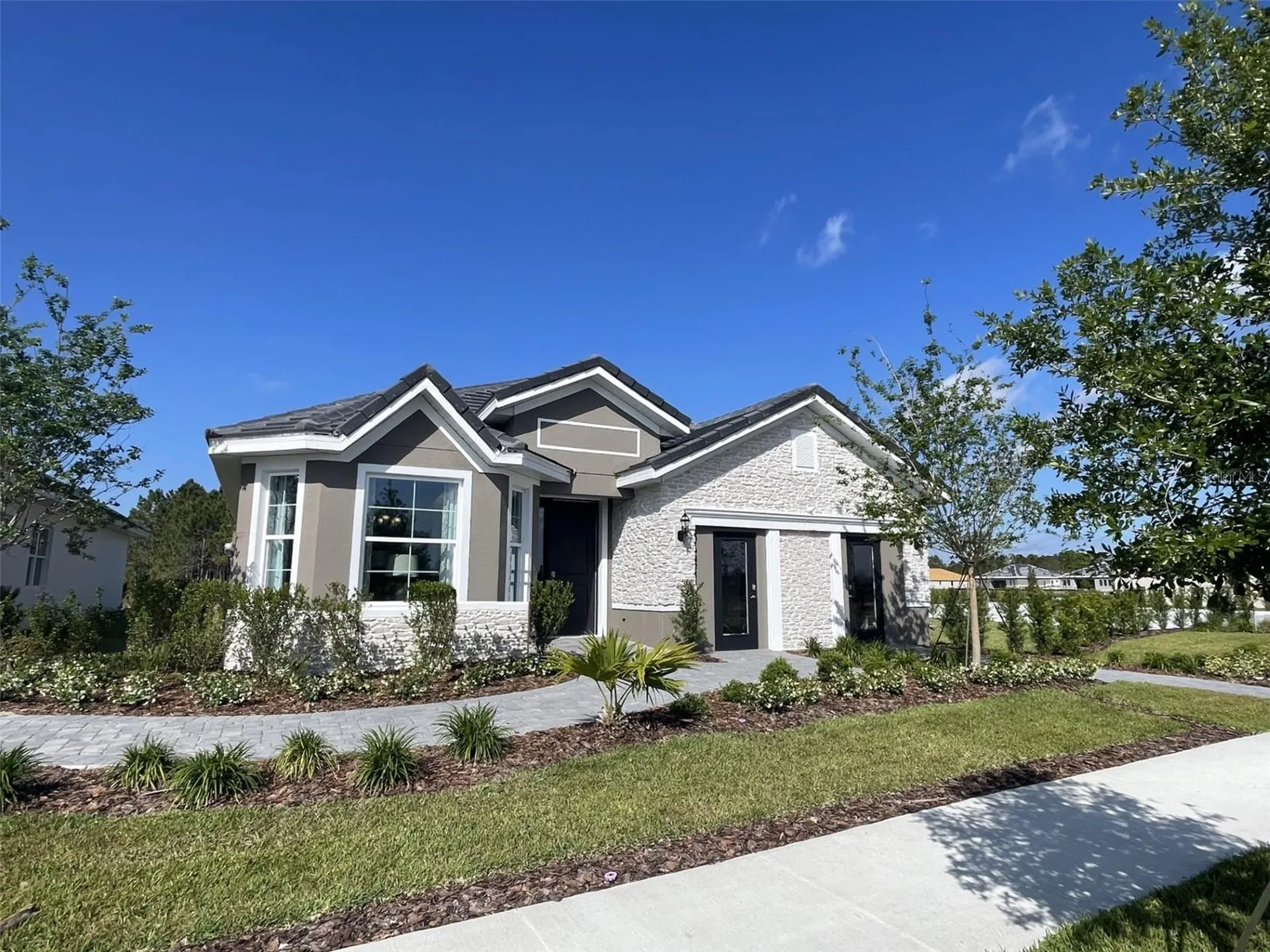 2718 Wise River Lane Zephyrhills FL 33539