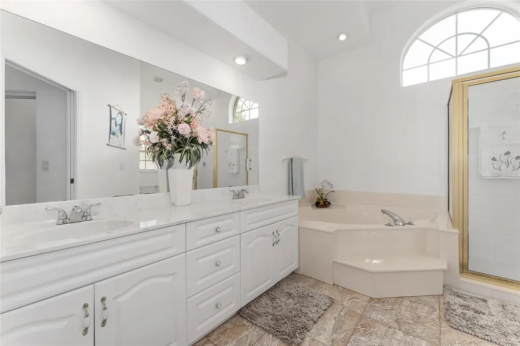 5819 NE 72nd Street Silver Springs FL 34488