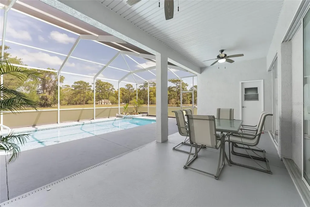 5819 NE 72nd Street Silver Springs FL 34488