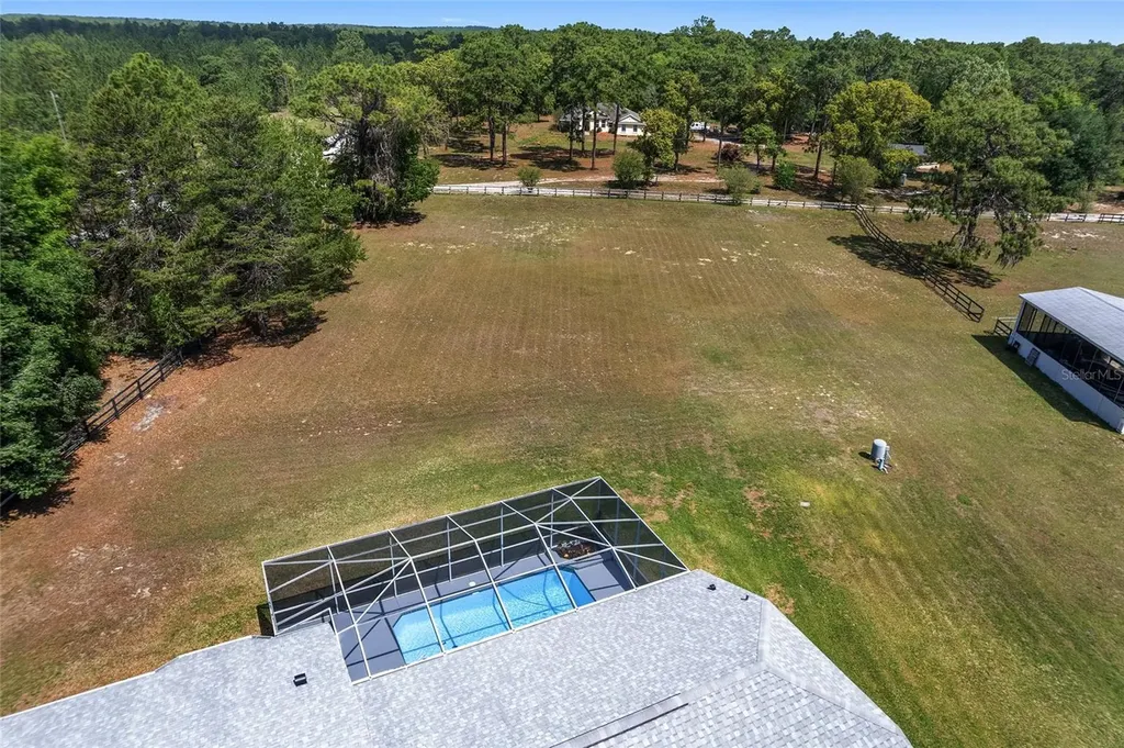 5819 NE 72nd Street Silver Springs FL 34488