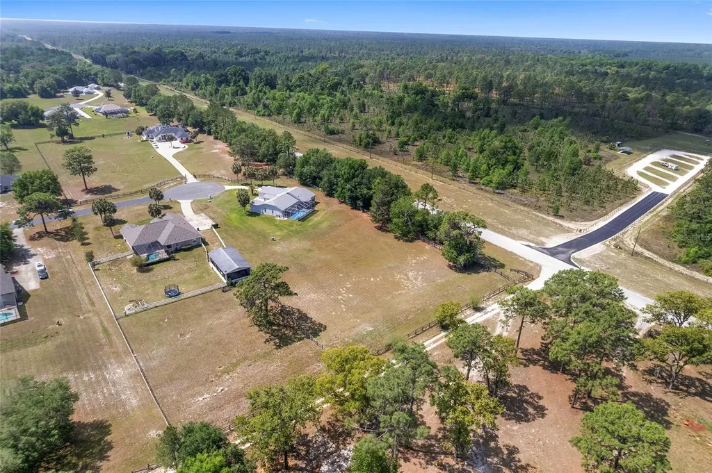 5819 NE 72nd Street Silver Springs FL 34488