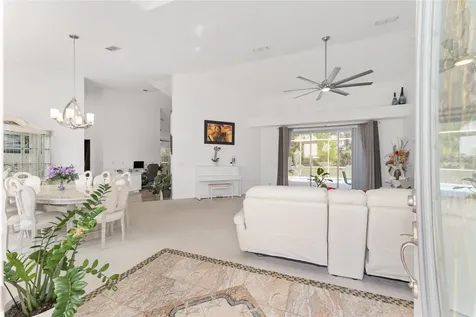 5819 NE 72nd Street Silver Springs FL 34488