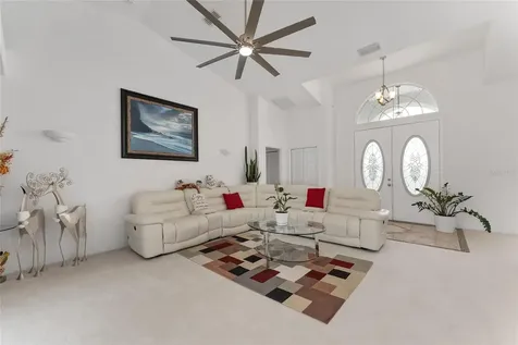 5819 NE 72nd Street Silver Springs FL 34488