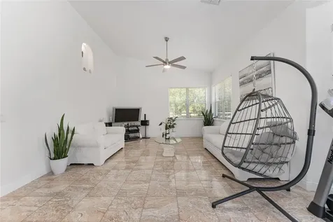 5819 NE 72nd Street Silver Springs FL 34488