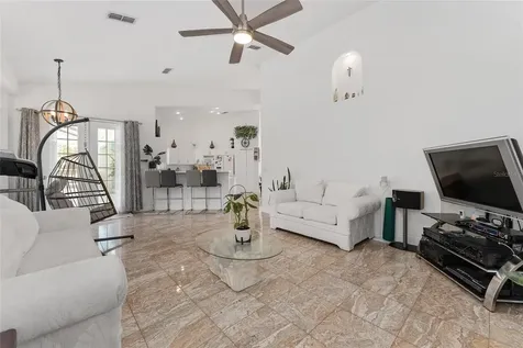5819 NE 72nd Street Silver Springs FL 34488