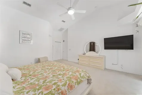 5819 NE 72nd Street Silver Springs FL 34488