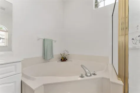 5819 NE 72nd Street Silver Springs FL 34488