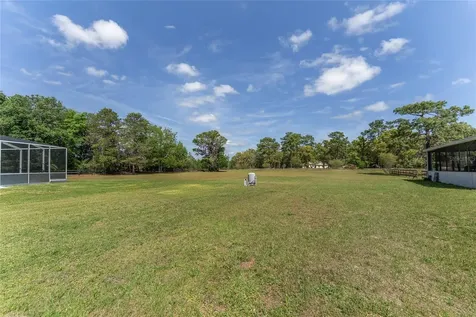 5819 NE 72nd Street Silver Springs FL 34488