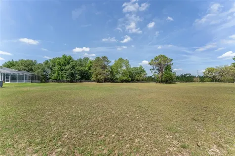 5819 NE 72nd Street Silver Springs FL 34488