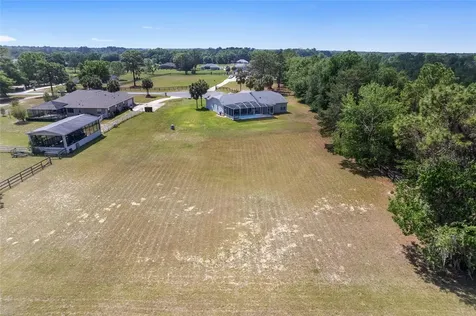 5819 NE 72nd Street Silver Springs FL 34488