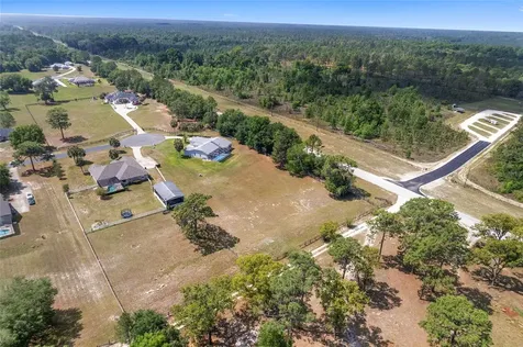 5819 NE 72nd Street Silver Springs FL 34488