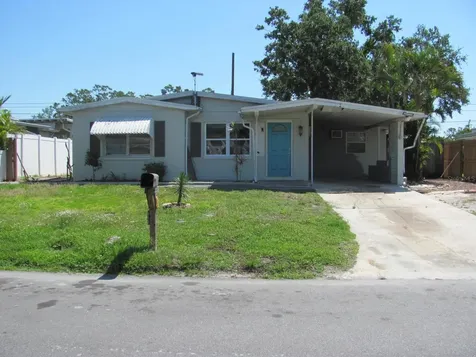 884 67th Street S St Petersburg FL 33707