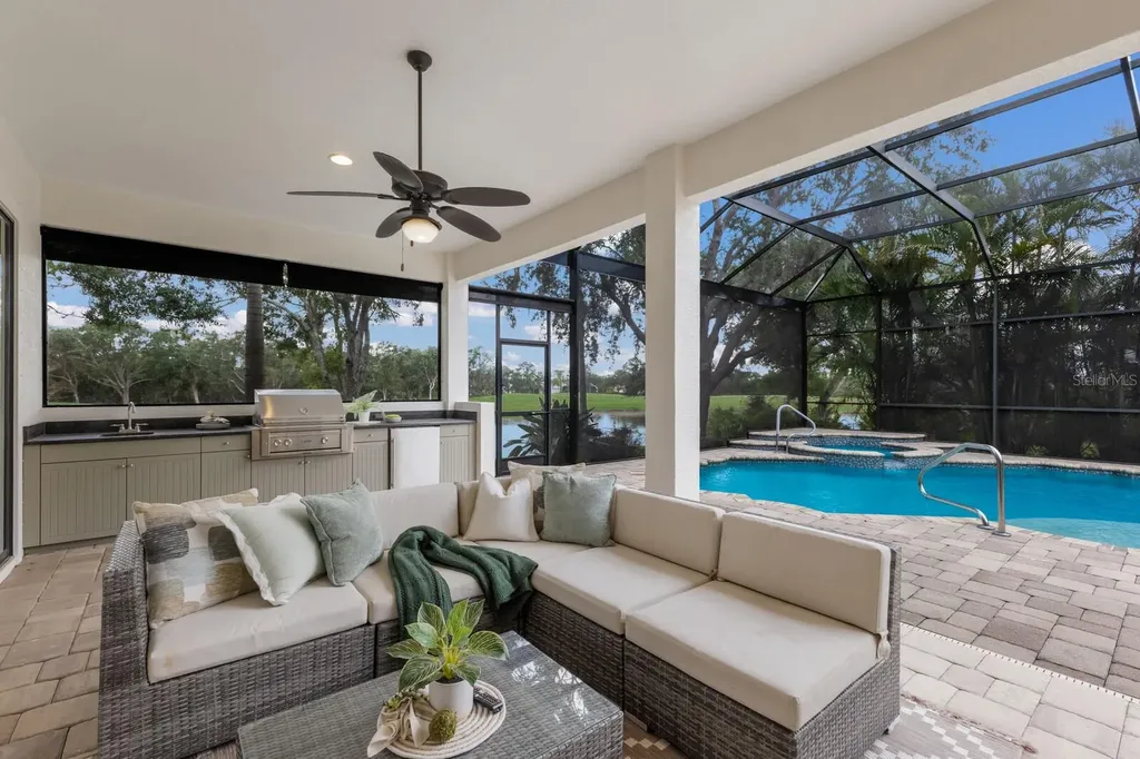7532 Greystone Street Lakewood Ranch FL 34202