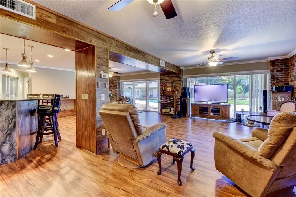 910 N Kepler Road Deland FL 32724