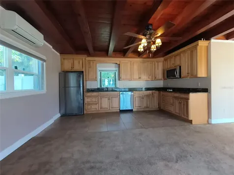 910 N Kepler Road Deland FL 32724