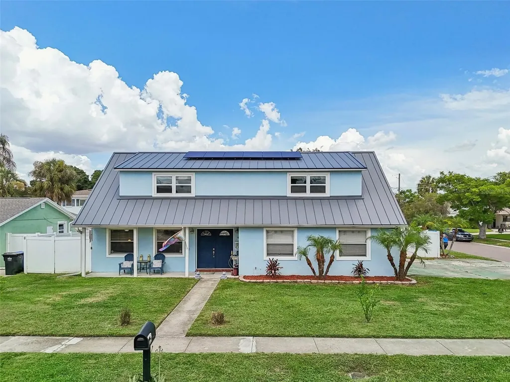 8439 Boxwood Drive Tampa FL 33615