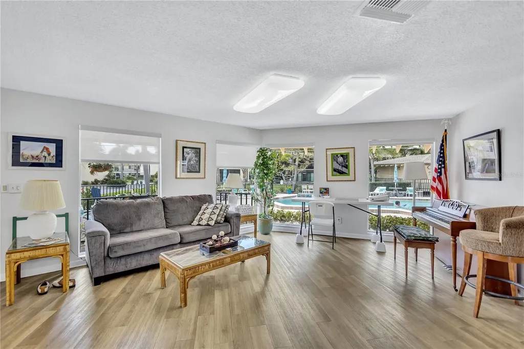 12300 Vonn Road Largo FL 33774