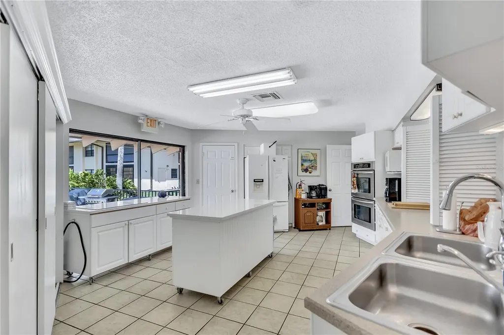 12300 Vonn Road Largo FL 33774