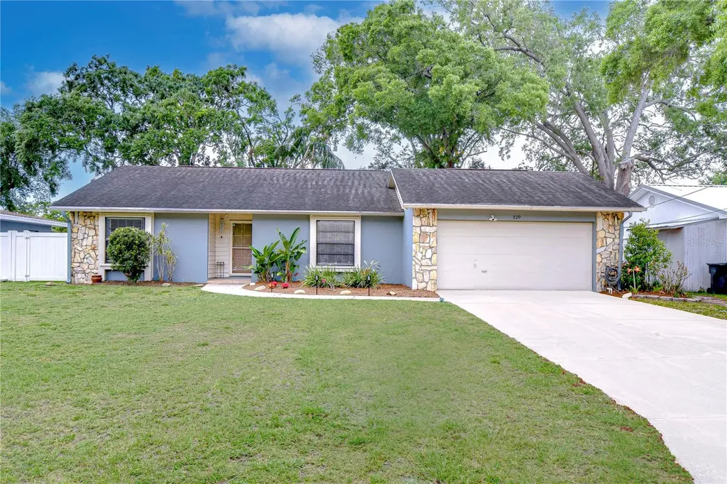 129 Siobhan Avenue Tampa FL 33613
