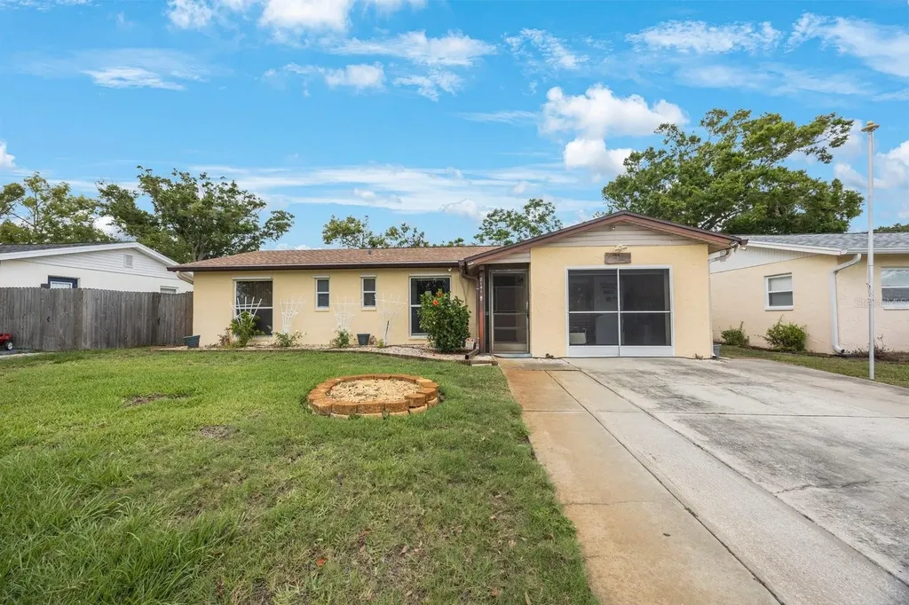 8141 82nd Avenue Seminole FL 33777