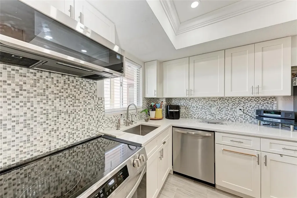 4186 Heron Way Bradenton FL 34205