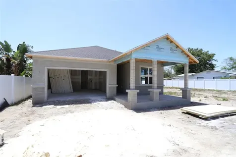 4244 11th Avenue N St Petersburg FL 33713