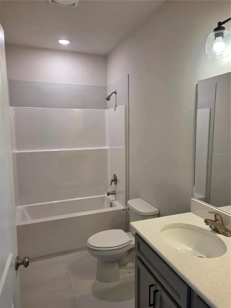24350 SW 18th Lane Newberry FL 32669