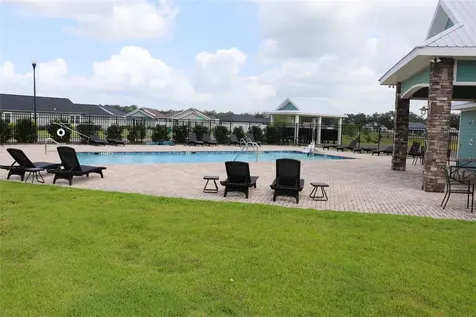 24350 SW 18th Lane Newberry FL 32669