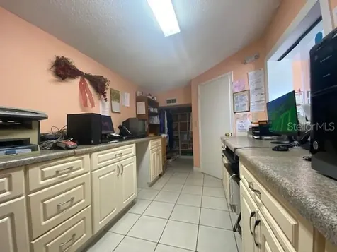 1900 W Colonial Drive Orlando FL 32804