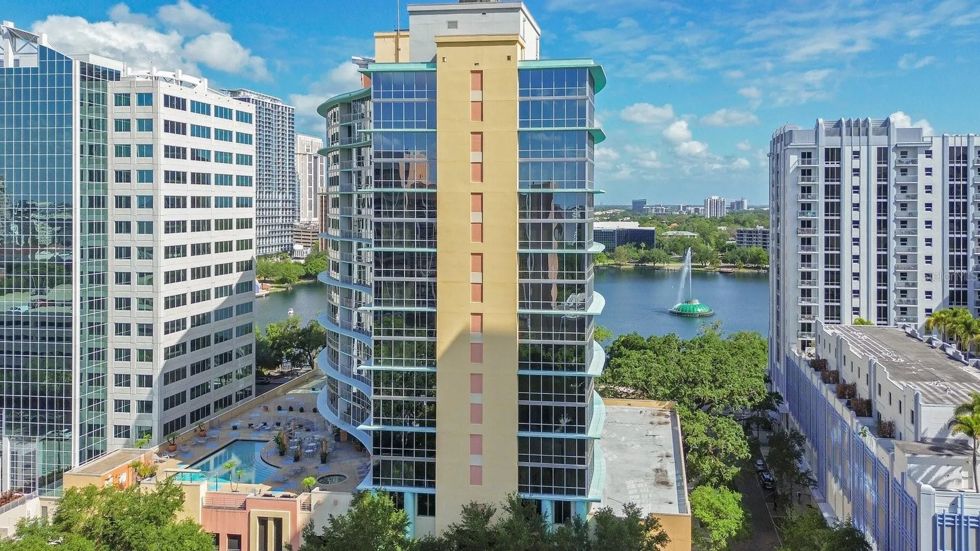 322 E Central Boulevard Orlando FL 32801