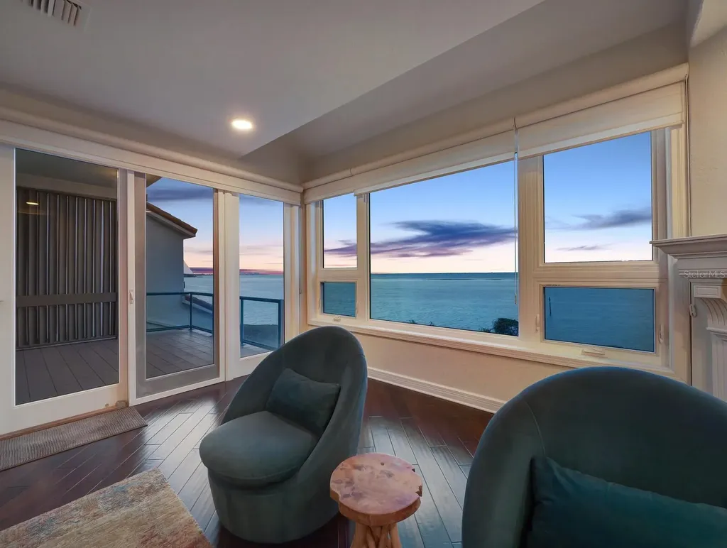 340 Gulf Of Mexico Drive Longboat Key FL 34228