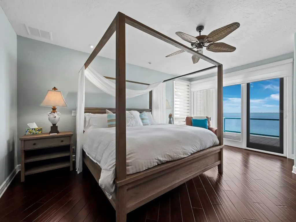 340 Gulf Of Mexico Drive Longboat Key FL 34228