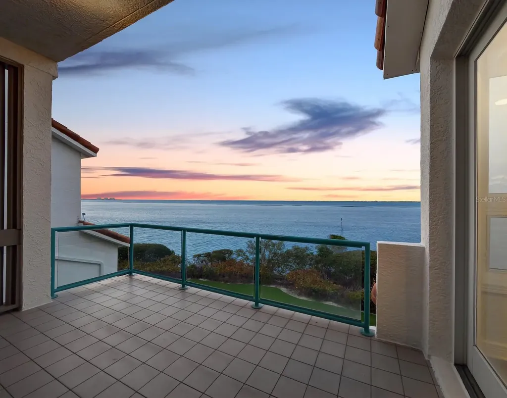 340 Gulf Of Mexico Drive Longboat Key FL 34228