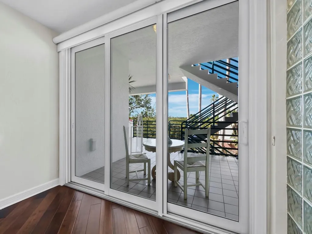 340 Gulf Of Mexico Drive Longboat Key FL 34228