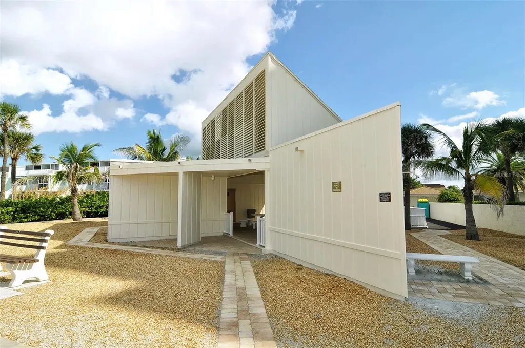340 Gulf Of Mexico Drive Longboat Key FL 34228