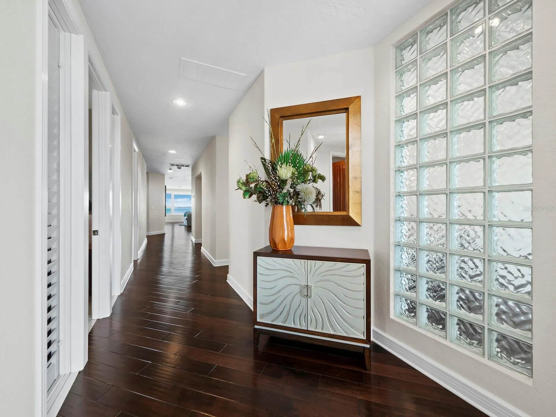 340 Gulf Of Mexico Drive Longboat Key FL 34228