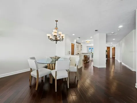 340 Gulf Of Mexico Drive Longboat Key FL 34228