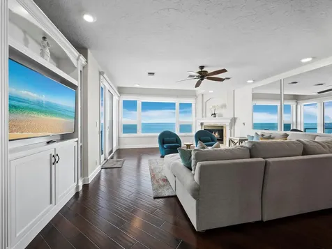 340 Gulf Of Mexico Drive Longboat Key FL 34228