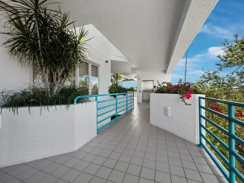 340 Gulf Of Mexico Drive Longboat Key FL 34228