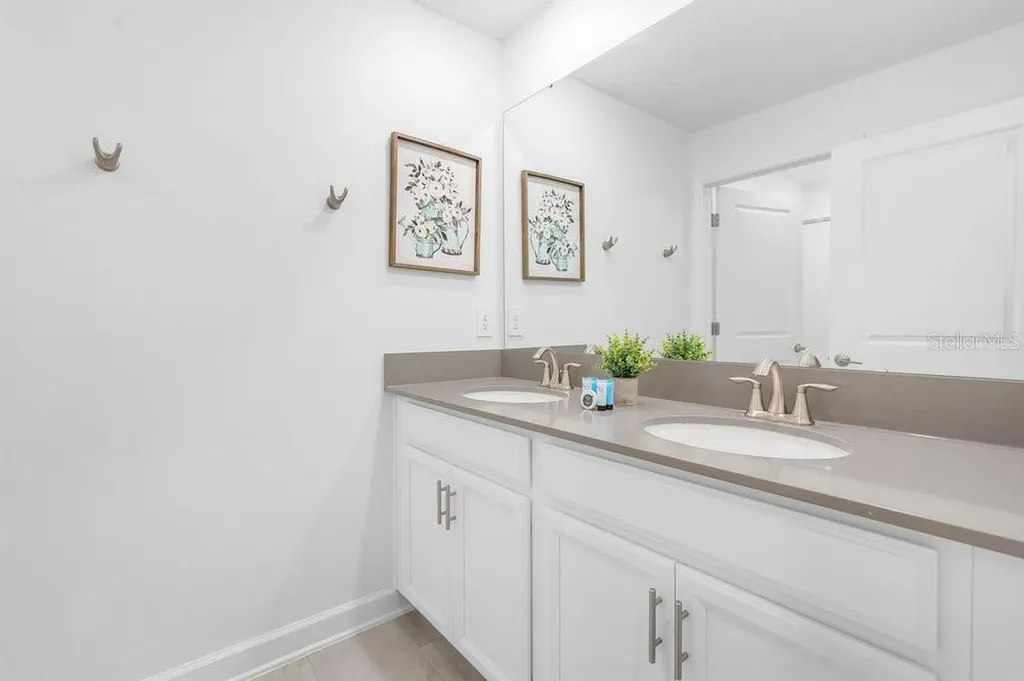 1148 Kingsbarn Street Davenport FL 33896