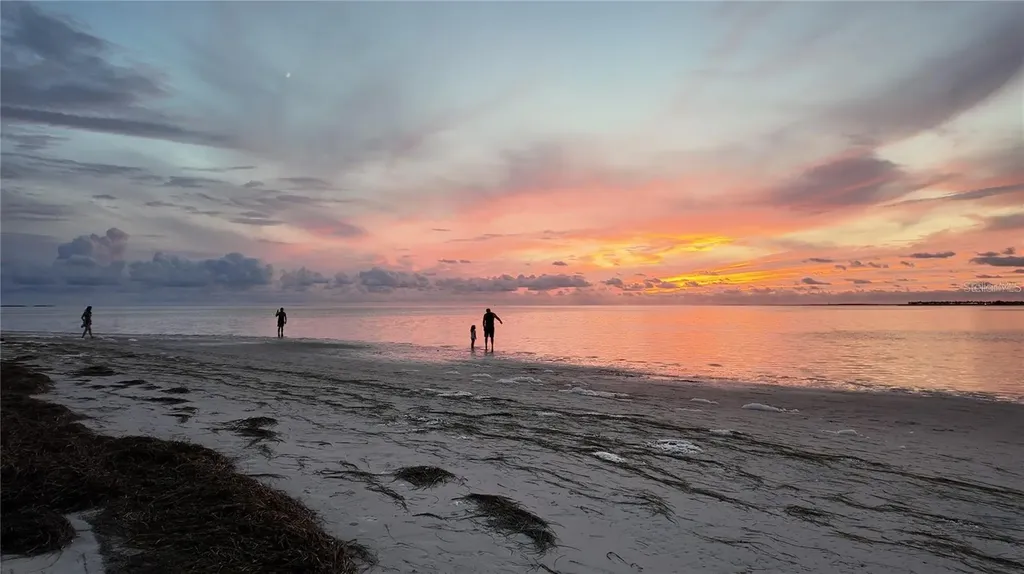 1500 Sunset Rd Bldg C Tarpon Springs FL 34689