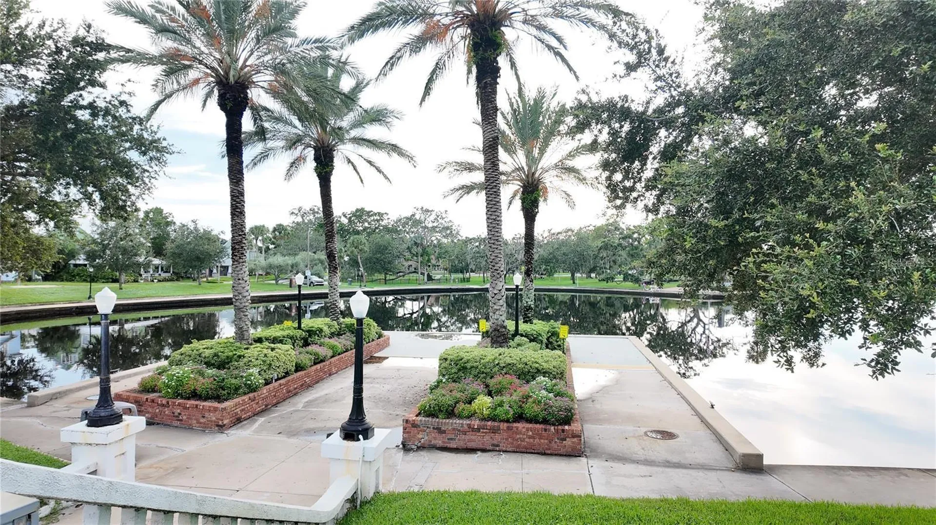 1500 Sunset Rd Bldg C Tarpon Springs FL 34689