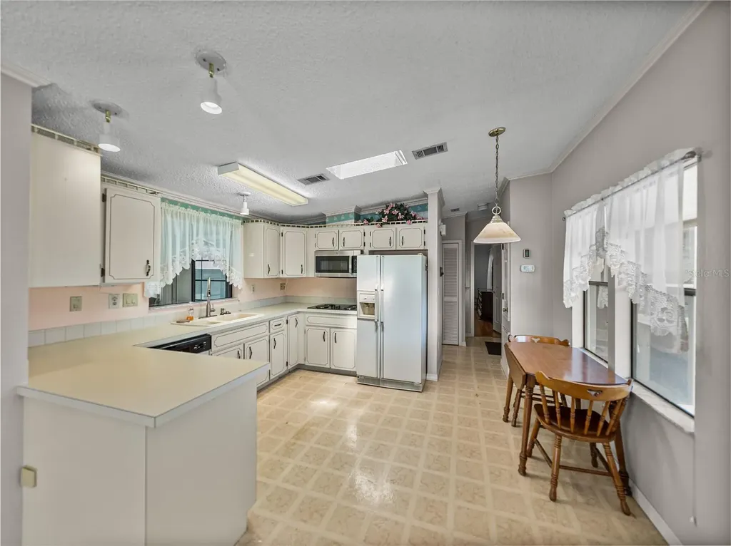 5188 Shore Line Drive Polk City FL 33868