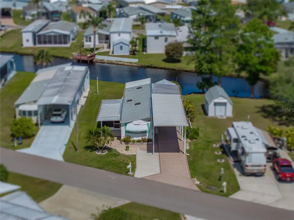 5188 Shore Line Drive Polk City FL 33868