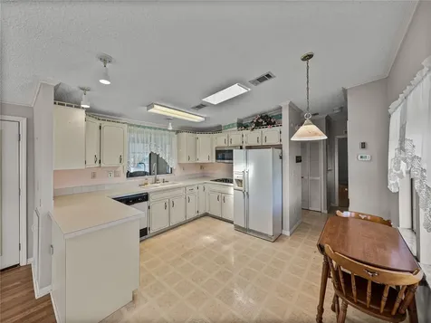 5188 Shore Line Drive Polk City FL 33868