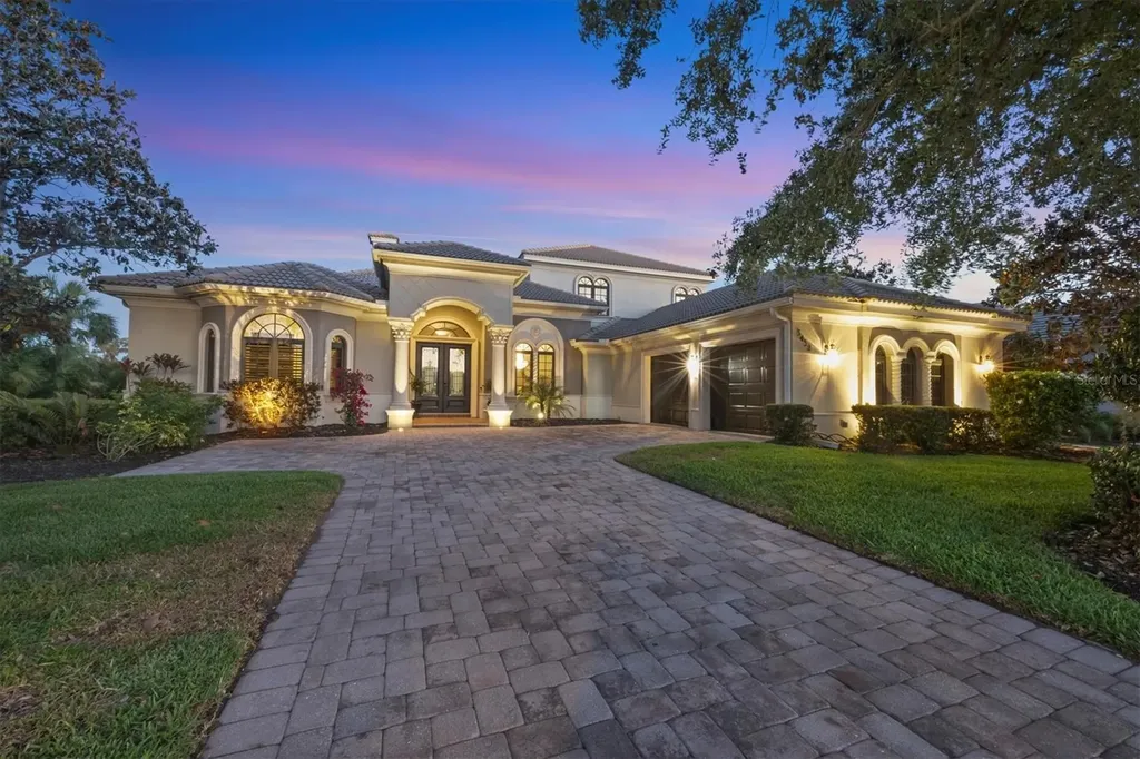 3432 Founders Club Drive Sarasota FL 34240